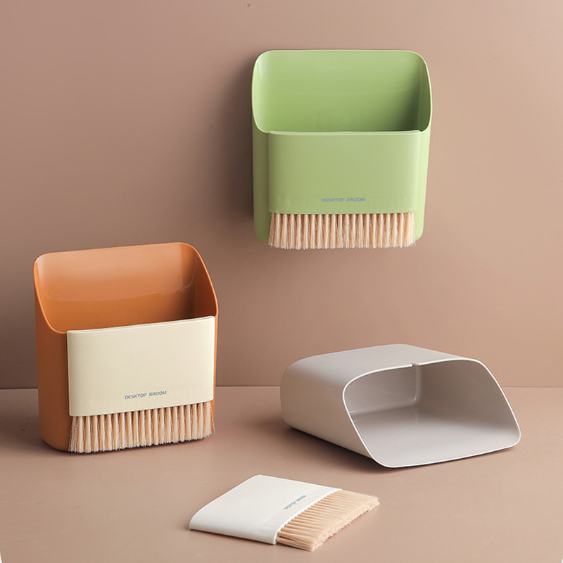 Mini Dustpan and Brush Set
